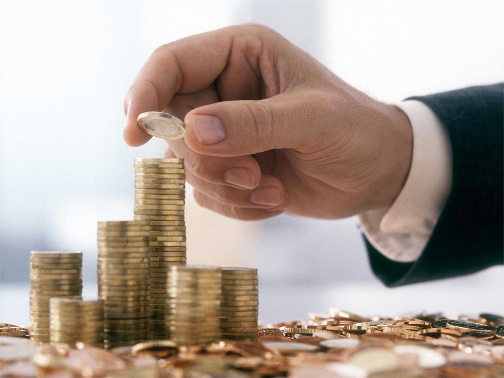 挖掘机销量大涨!8000亿“两重”资金下达,投资领域现回暖信号
